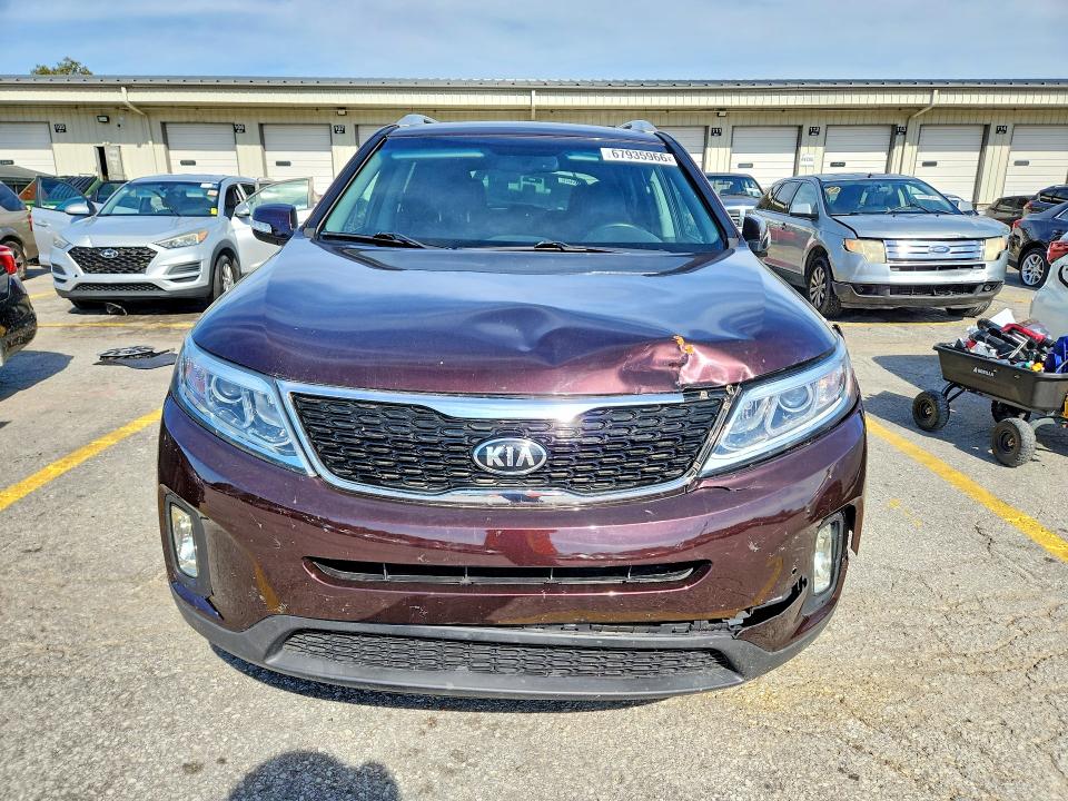 67935966 :رقم المزاد ، 5XYKT3A63FG660055 vin ، 2015 Kia Sorento مزاد بيع