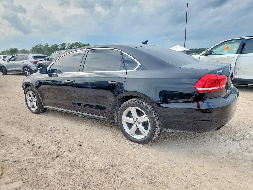 2014 Volkswagen Passat მანქანა იყიდება აუქციონზე, vin: 1VWBS7A3XEC067387, აუქციონის ნომერი: 67334876