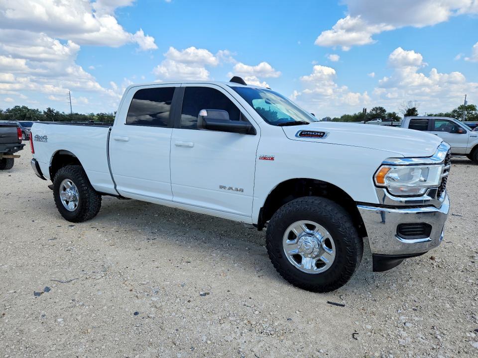 Продаж на аукціоні авто 2022 Ram 2500, vin: 3C6UR5DJ8NG137379, номер лоту: 69487526