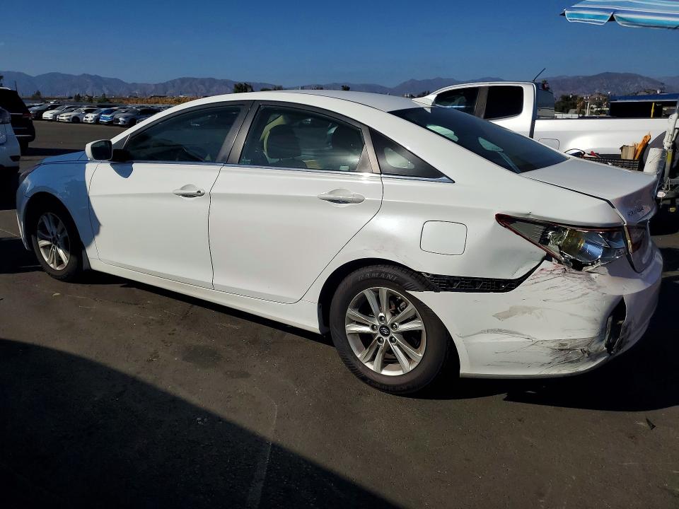 2012 Hyundai Sonata მანქანა იყიდება აუქციონზე, vin: 5NPEB4AC4CH470426, აუქციონის ნომერი: 67220096