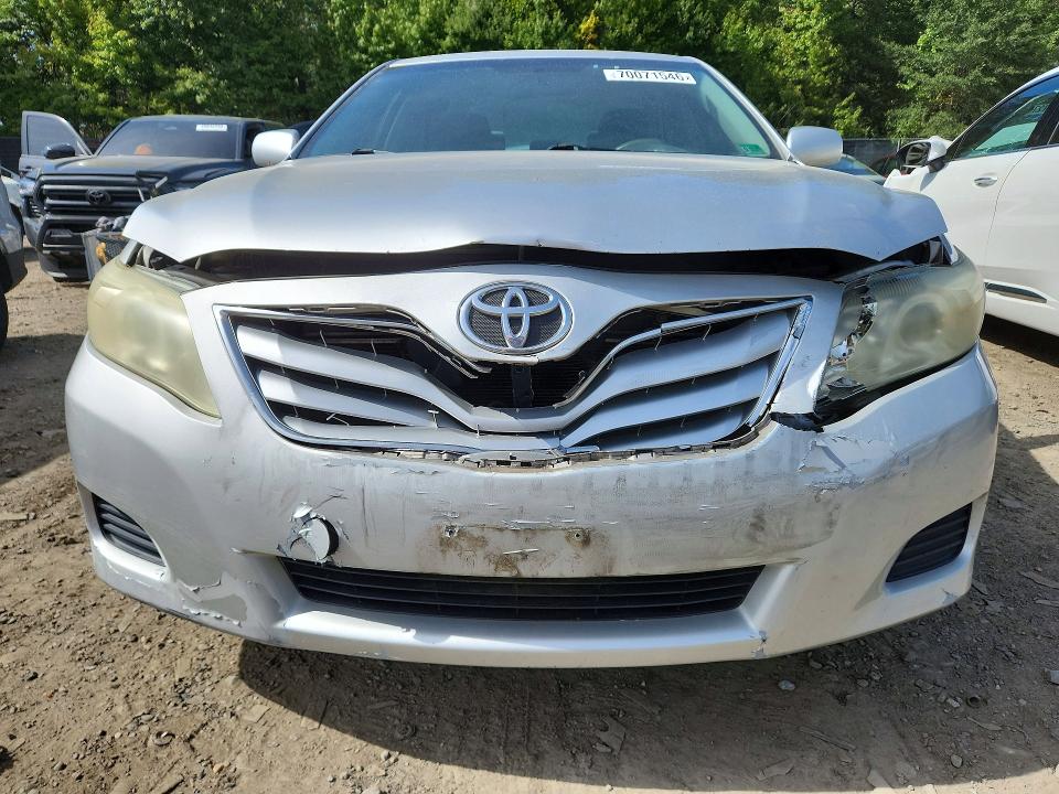 70071546 :رقم المزاد ، 4T1BF3EK3AU071864 vin ، 2010 Toyota Camry مزاد بيع