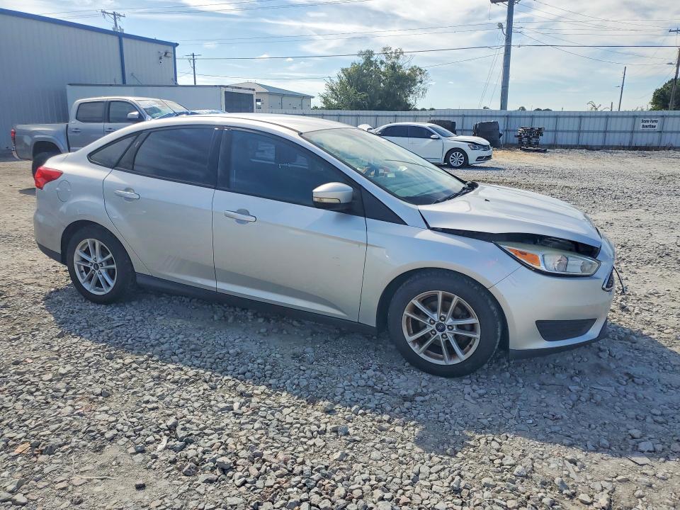 Продаж на аукціоні авто 2015 Ford Focus, vin: 1FADP3F26FL252873, номер лоту: 70742386