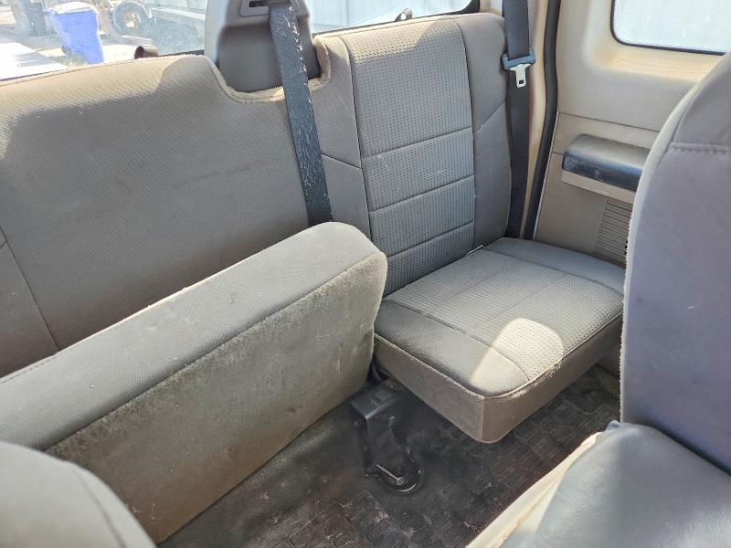 56317796 :رقم المزاد ، 1FTSX215X9EA84032 vin ، 2009 Ford F250 مزاد بيع