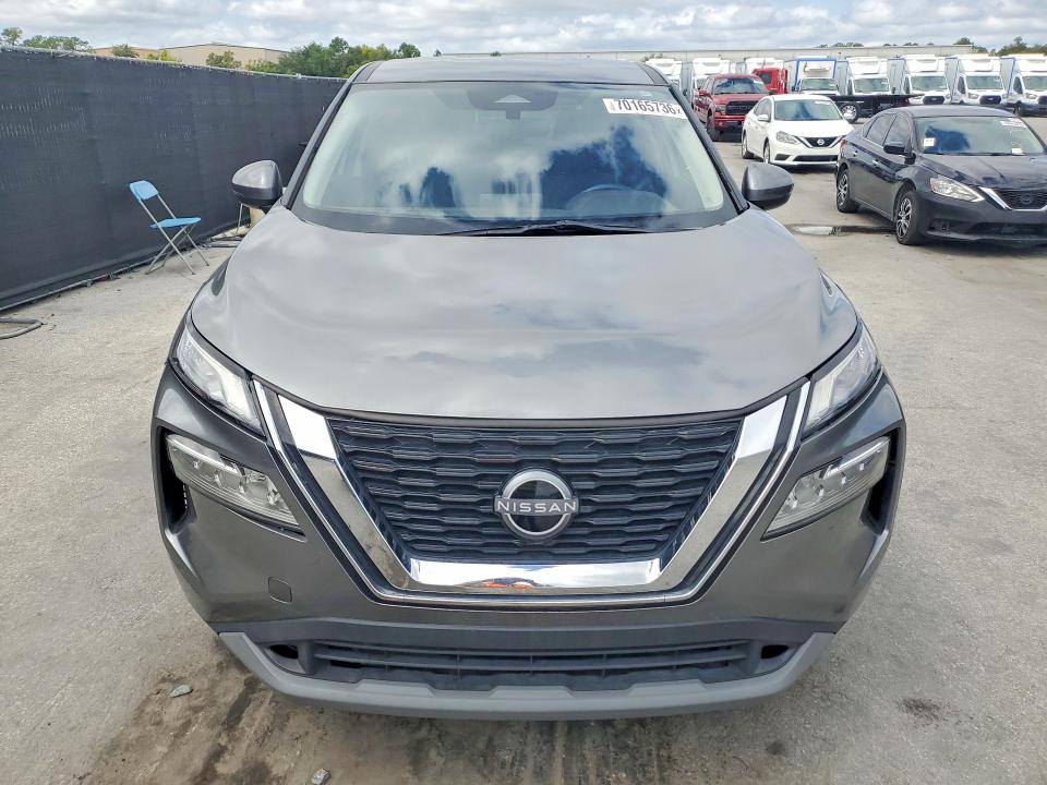 2023 Nissan Rogue მანქანა იყიდება აუქციონზე, vin: 5N1BT3BA4PC688886, აუქციონის ნომერი: 70165736