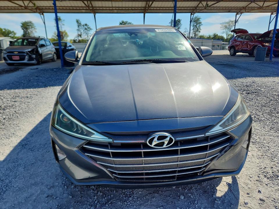Продажа на аукционе авто 2017 Hyundai Elantra, vin: 5NPD84LF7LH520981, номер лота: 71432486