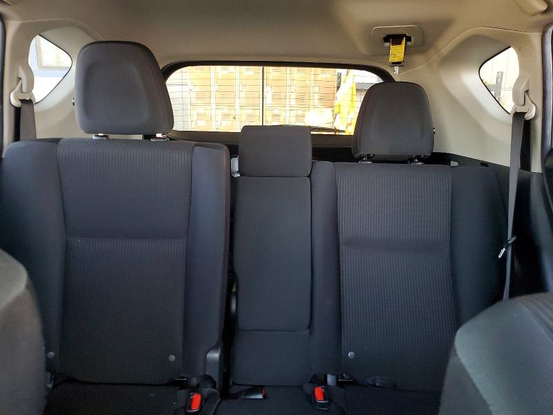 Продажа на аукционе авто 2018 Toyota Rav4, vin: JTMZFREV1JJ747276, номер лота: 71232656