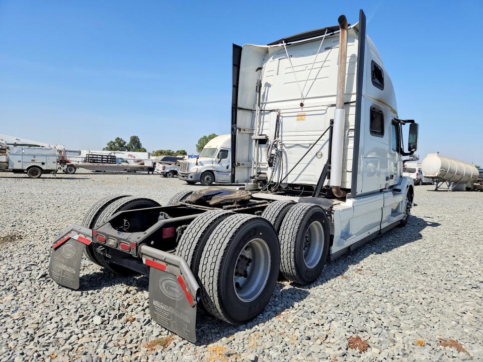 Aukcja sprzedaży 2016 Volvo Vnl (4), vin: 4V4NC9EJ1GN948699, numer aukcji: 67601296