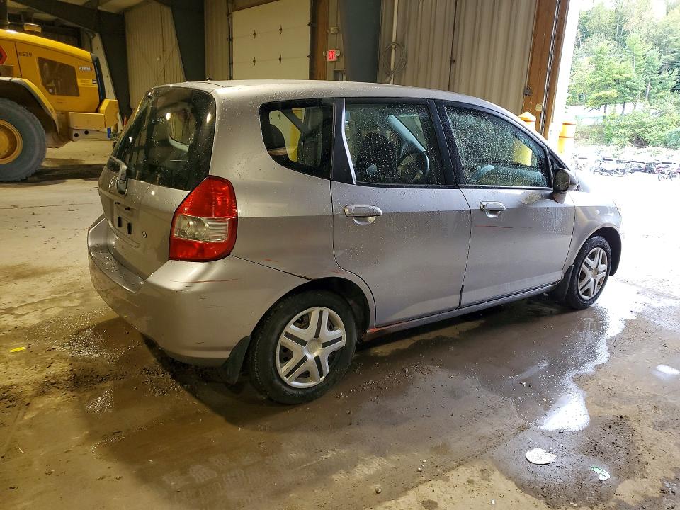 Auction sale of the 2008 Honda Fit, vin: JHMGD384X8S066386, lot number: 70191336