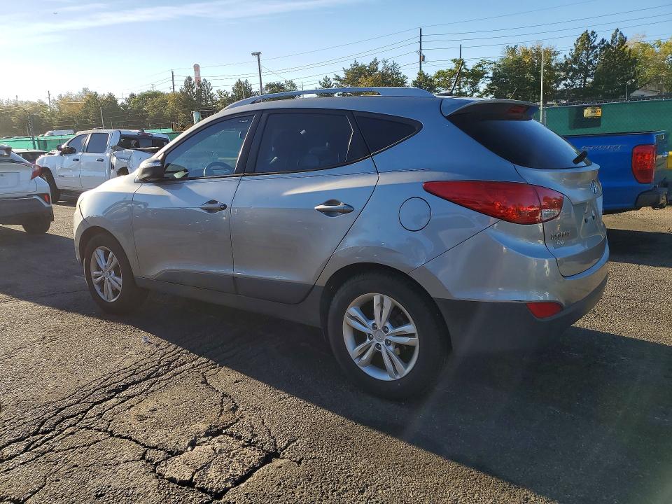 2013 Hyundai Tucson მანქანა იყიდება აუქციონზე, vin: KM8JU3AC1DU560641, აუქციონის ნომერი: 68370256