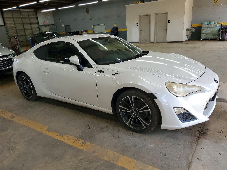 2013 Scion Fr-s მანქანა იყიდება აუქციონზე, vin: JF1ZNAA18D2703822, აუქციონის ნომერი: 68856716