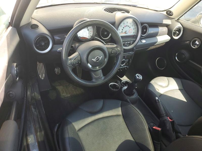 Продаж на аукціоні авто 2011 Mini Cooper, vin: WMWSV3C56BTY21671, номер лоту: 70267096