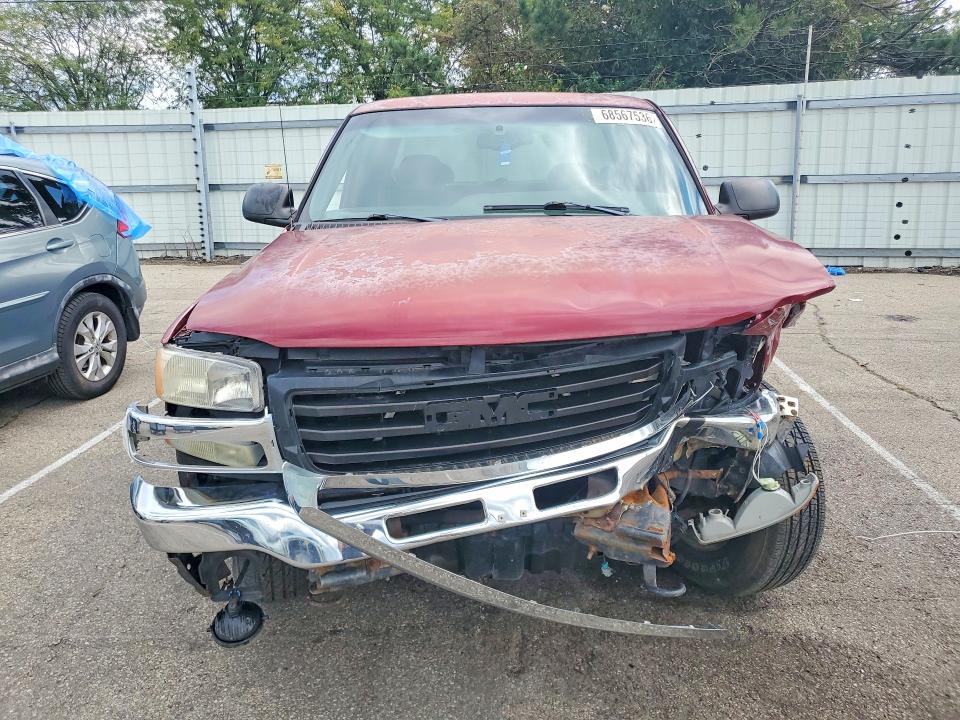 68567536 :رقم المزاد ، 1GTEK19TX4E278528 vin ، 2004 Gmc New Sierra مزاد بيع