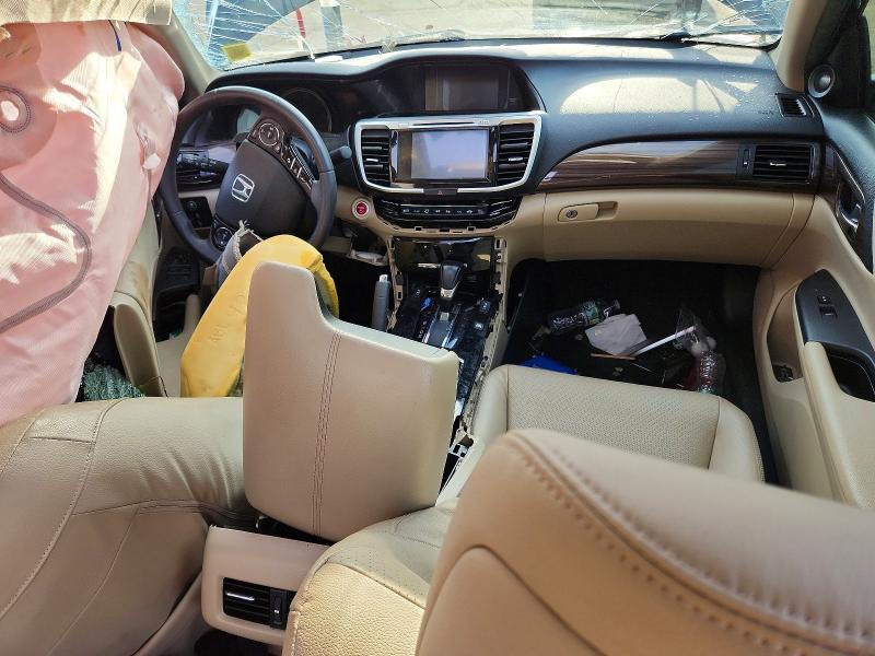 Продаж на аукціоні авто 2017 Honda Accord, vin: JHMCR6F51HC016337, номер лоту: 69071806