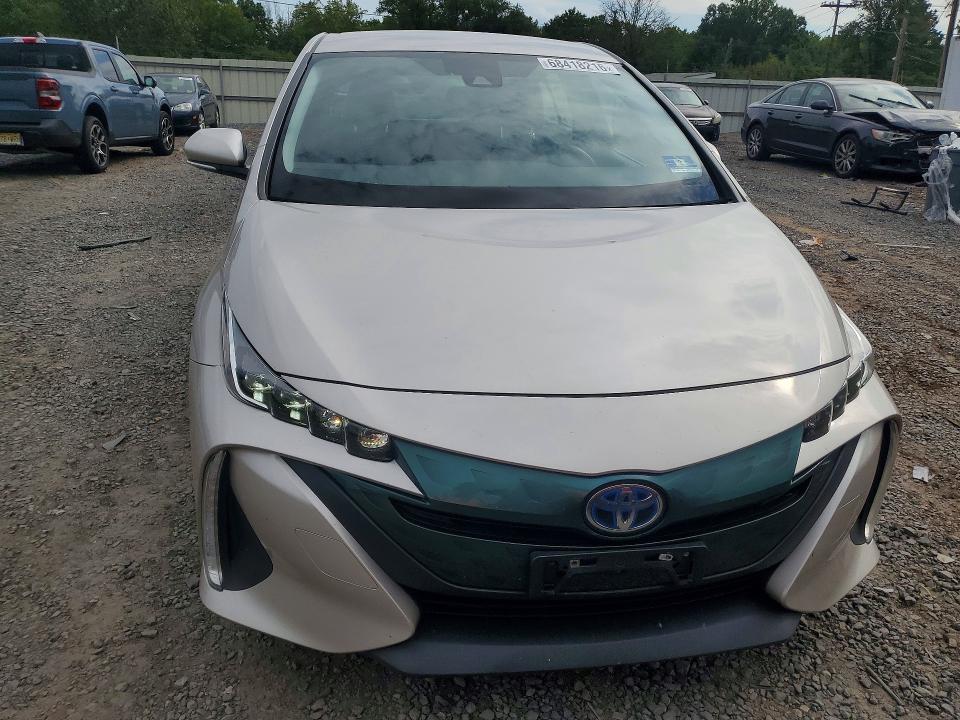 Auction sale of the 2017 Toyota Prius Prime, vin: JTDKARFP2H3064985, lot number: 68418216