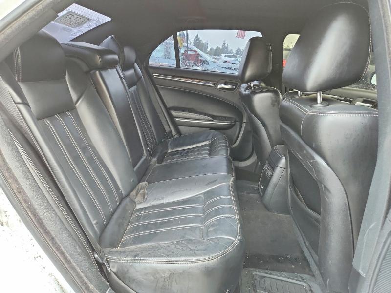 Auction sale of the 2017 Chrysler 300, vin: 2C3CCABG1HH657552        , lot number: 68808066