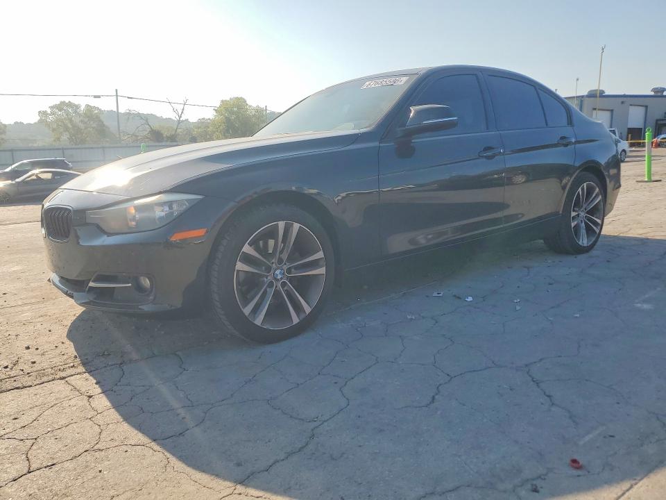 67685586 :رقم المزاد ، WBA3B5G58DNS05352 vin ، 2013 Bmw 328 مزاد بيع