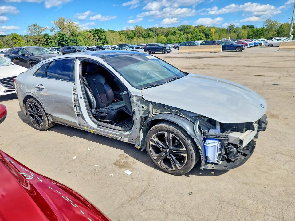 Продажа на аукционе авто 2021 Kia K5, vin: 5XXG64J27MG078929, номер лота: 69584526