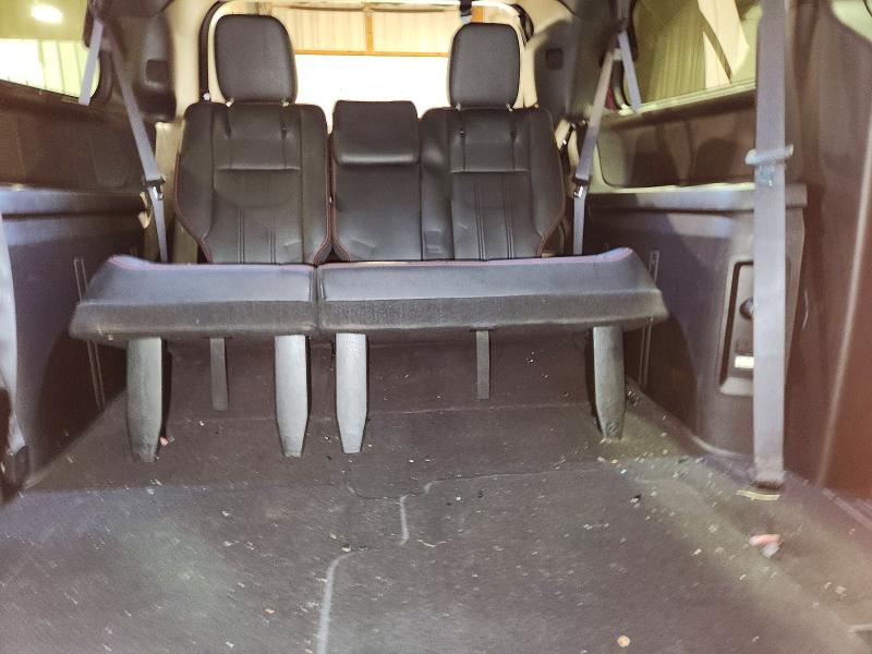 67728706 :رقم المزاد ، 2C4RDGEG8HR700974 vin ، 2017 Dodge Grand Caravan مزاد بيع