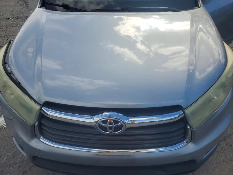 Продажа на аукционе авто 2015 Toyota Highlander, vin: 5TDBKRFH0FS140513, номер лота: 69803746