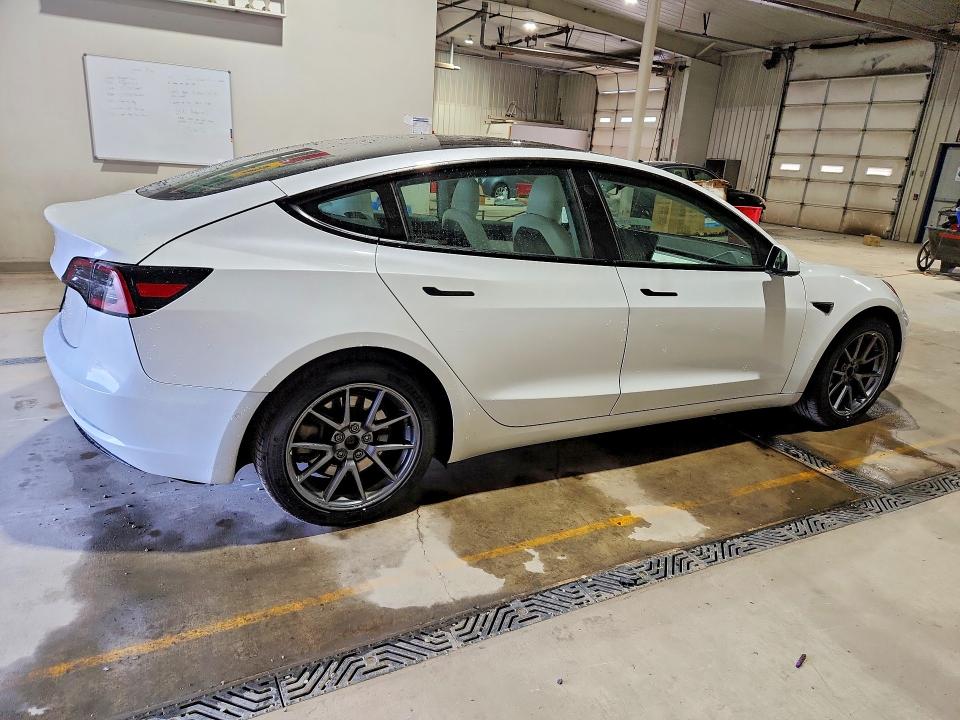 Aukcja sprzedaży 2021 Tesla Model 3, vin: 5YJ3E1EAXMF851817        , numer aukcji: 68647196