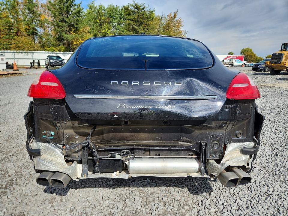71407246 :رقم المزاد ، WP0AC2A77AL090105 vin ، 2010 Porsche Panamera مزاد بيع