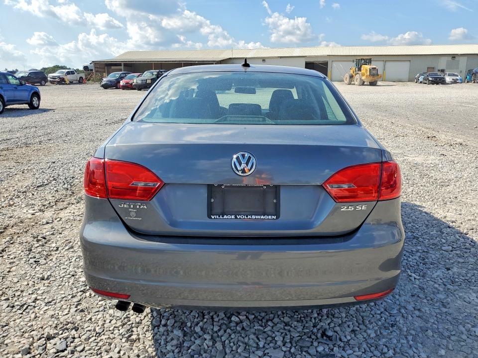 2011 Volkswagen Jetta მანქანა იყიდება აუქციონზე, vin: 3VWDZ7AJ1BM377392, აუქციონის ნომერი: 68756306