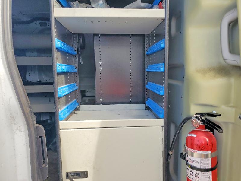 2015 Ford Transit მანქანა იყიდება აუქციონზე, vin: 1FTNR1ZM7FKA68090, აუქციონის ნომერი: 68830796