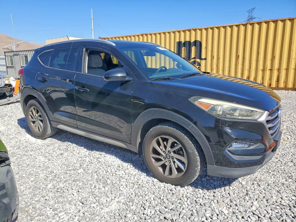 Продажа на аукционе авто 2017 Hyundai Tucson, vin: KM8J33A41HU565372, номер лота: 67699386