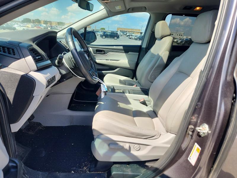69052916 :رقم المزاد ، 5FNRL6H73JB102480 vin ، 2018 Honda Odyssey مزاد بيع