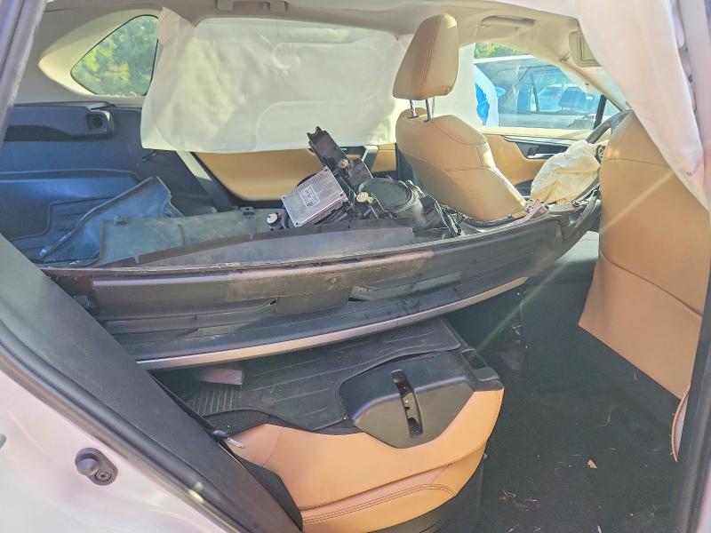 Продажа на аукционе авто 2020 Toyota Rav4, vin: 2T3D6RFV6LW001757, номер лота: 67986886