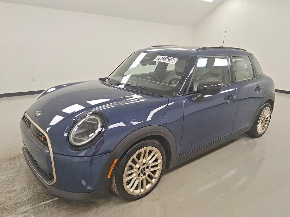 Продажа на аукционе авто 2026 Mini Cooper, vin: WMW53GD09T2Y07932, номер лота: 69335256