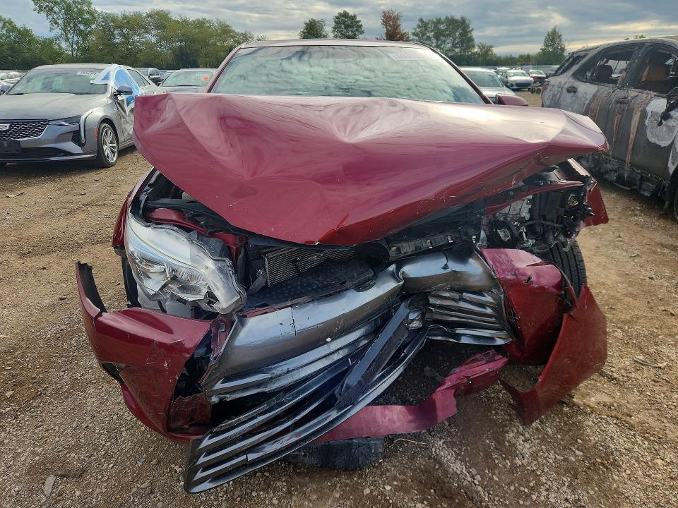 69300316 :رقم المزاد ، 4T1BD1FK1HU203944 vin ، 2017 Toyota Camry Hybrid مزاد بيع