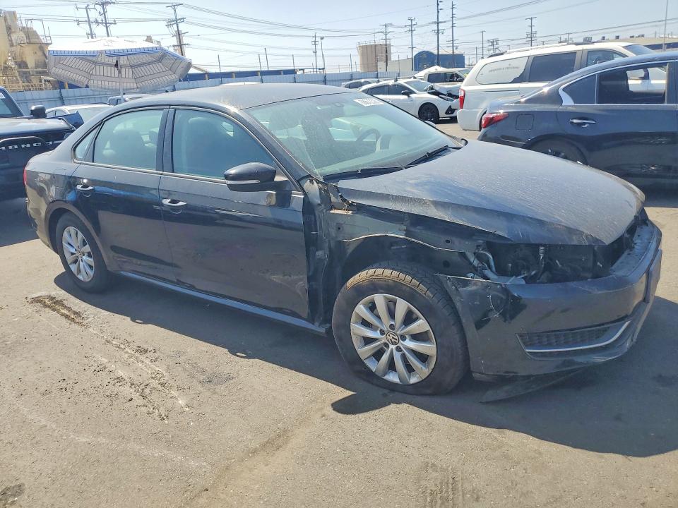 Продажа на аукционе авто 2014 Volkswagen Passat, vin: 1VWAT7A33EC105292, номер лота: 68672326