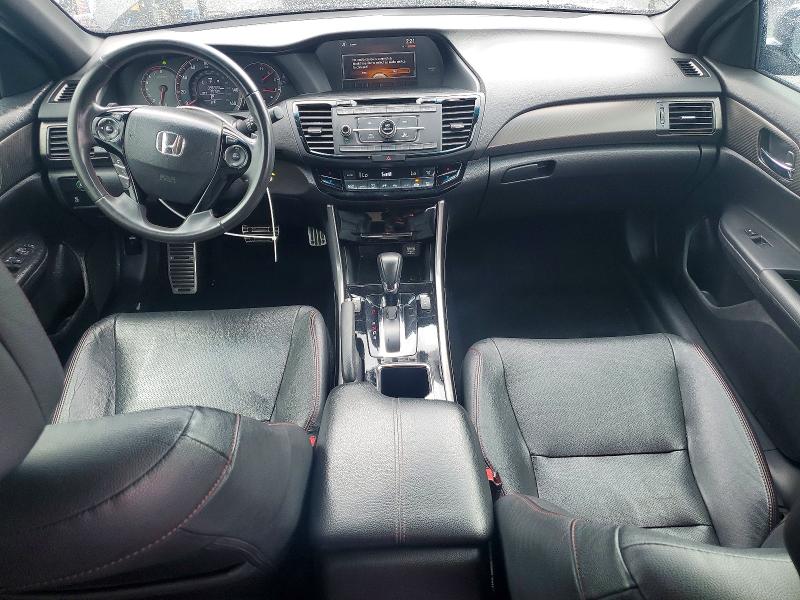 67995826 :رقم المزاد ، 1HGCR2F13HA258521 vin ، 2017 Honda Accord مزاد بيع