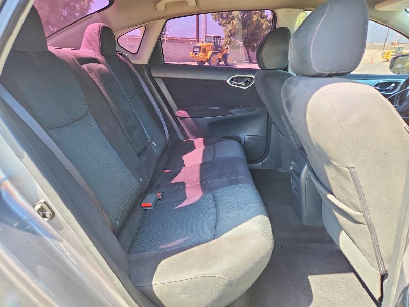 68550506 :رقم المزاد ، 3N1AB7AP6FY307872 vin ، 2015 Nissan Sentra مزاد بيع