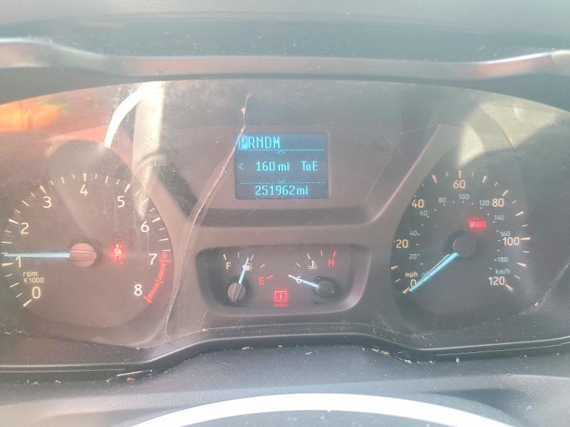 68482966 :رقم المزاد ، 1FBZX2CM4FKB16526 vin ، 2015 Ford Transit مزاد بيع