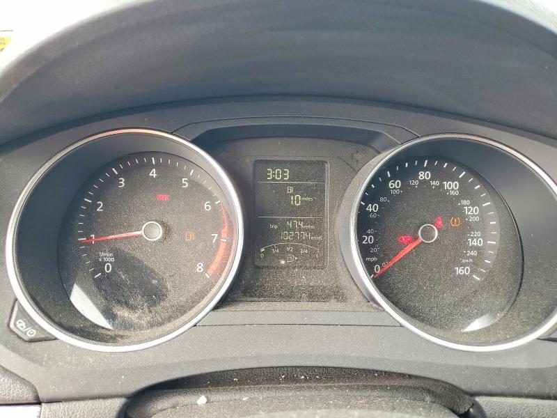 68982726 :رقم المزاد ، 3VW167AJ4HM412141 vin ، 2017 Volkswagen Jetta مزاد بيع