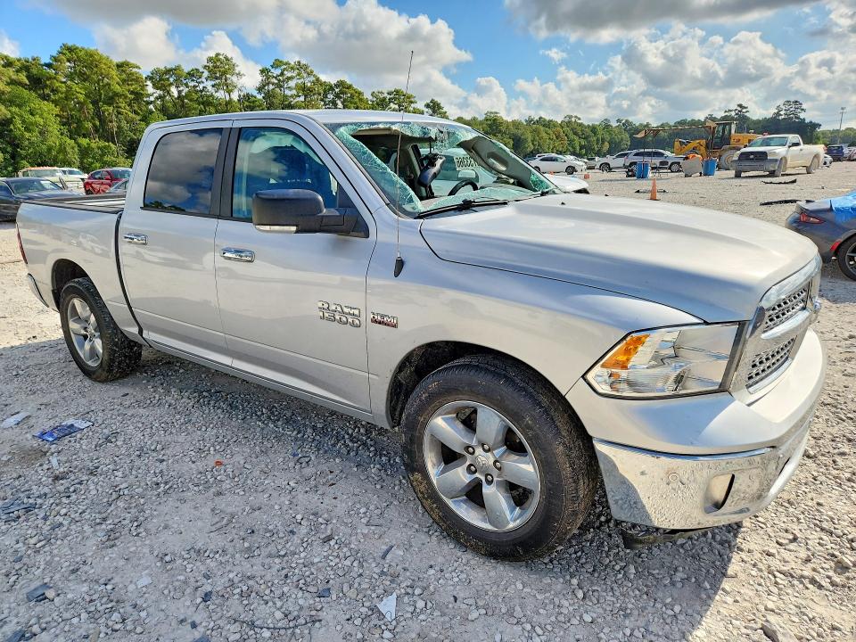 Продажа на аукционе авто 2015 Ram 1500, vin: 1C6RR6LT6FS729615, номер лота: 69733366