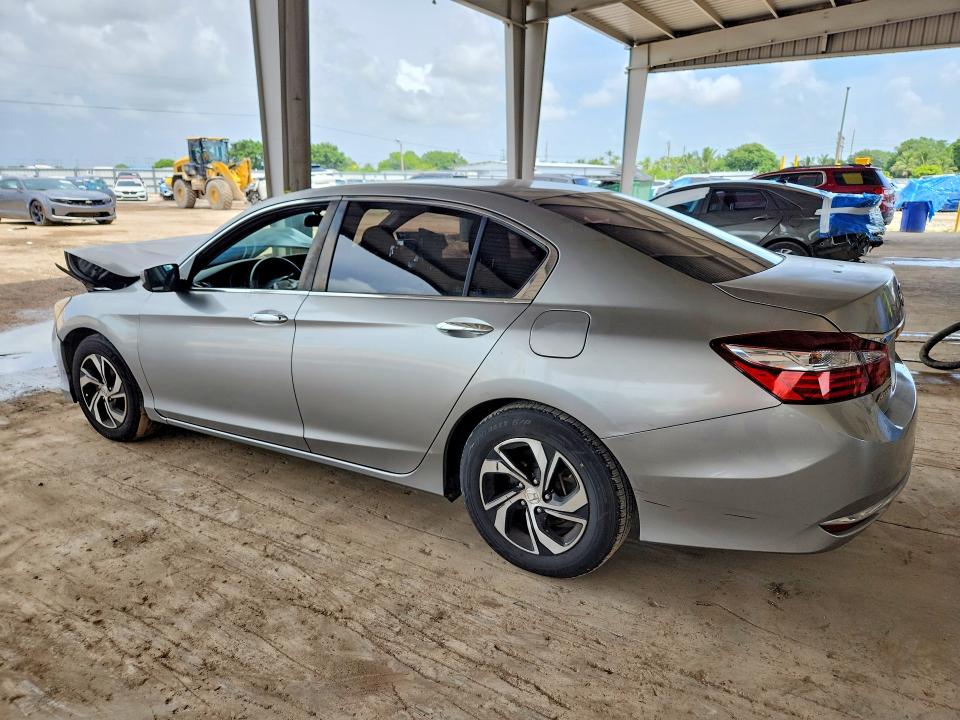 2017 Honda Accord მანქანა იყიდება აუქციონზე, vin: 1HGCR2F3XHA148857, აუქციონის ნომერი: 68347406