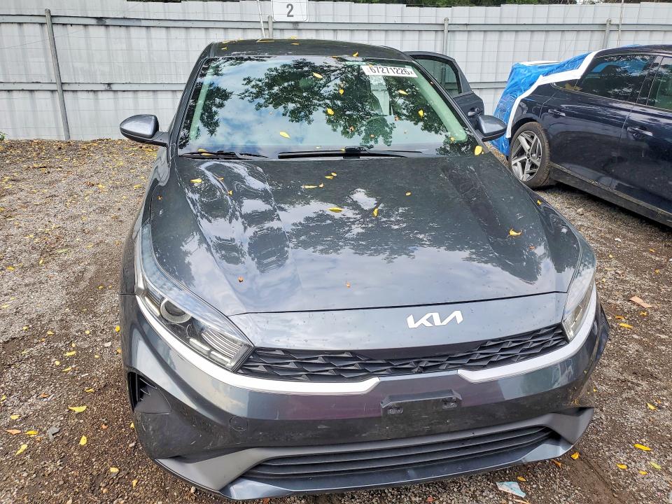 2022 Kia Forte მანქანა იყიდება აუქციონზე, vin: 3KPF24AD6NE519713, აუქციონის ნომერი: 67271226