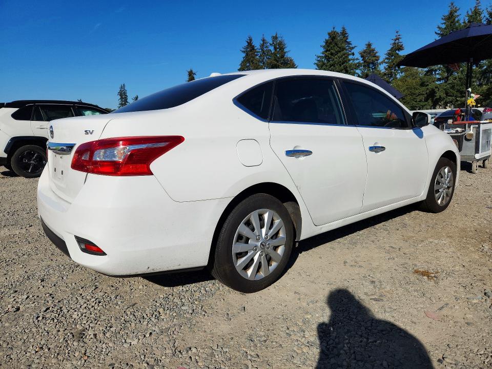 2017 Nissan Sentra მანქანა იყიდება აუქციონზე, vin: 3N1AB7AP7HY333822, აუქციონის ნომერი: 69049546