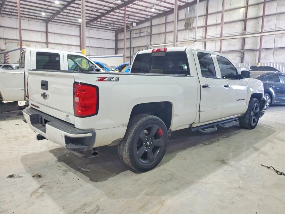69505766 :رقم المزاد ، 1GCVKREH2JZ123170 vin ، 2018 Chevrolet Silverado مزاد بيع