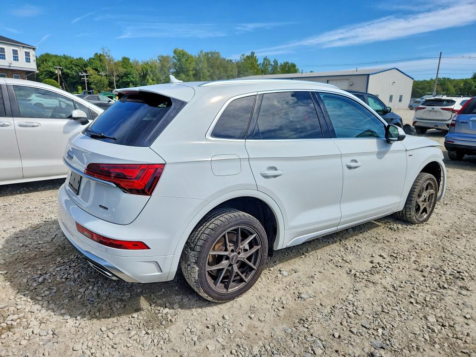 68845866 :رقم المزاد ، WA1EAAFY0S2051778 vin ، 2025 Audi Q5 مزاد بيع