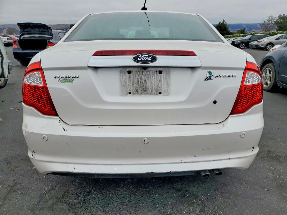 2011 Ford Fusion მანქანა იყიდება აუქციონზე, vin: 3FADP0L31BR242288, აუქციონის ნომერი: 69620386