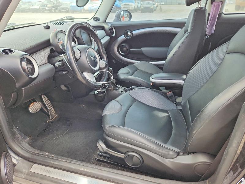 69153316 :رقم المزاد ، WMWMF7C50ATZ69049 vin ، 2010 Mini Cooper مزاد بيع