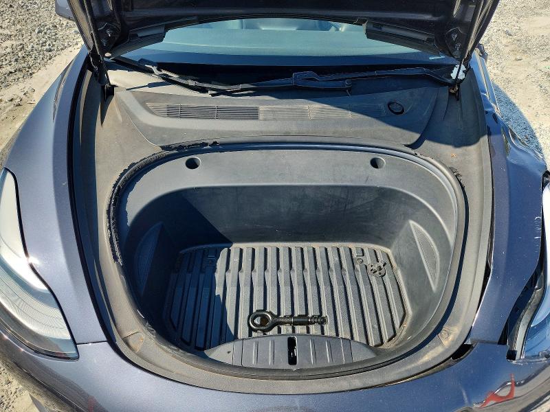 69413556 :رقم المزاد ، 5YJ3E1EB5MF044100 vin ، 2021 Tesla Model 3 مزاد بيع