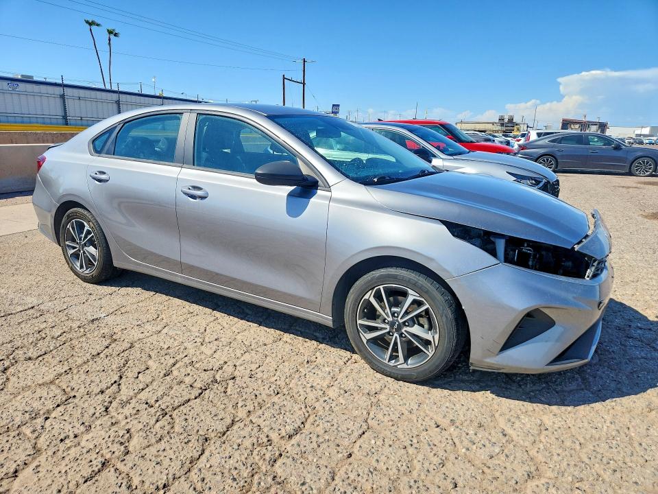 68448446 :رقم المزاد ، 3KPF24AD0PE631698 vin ، 2023 Kia Forte مزاد بيع