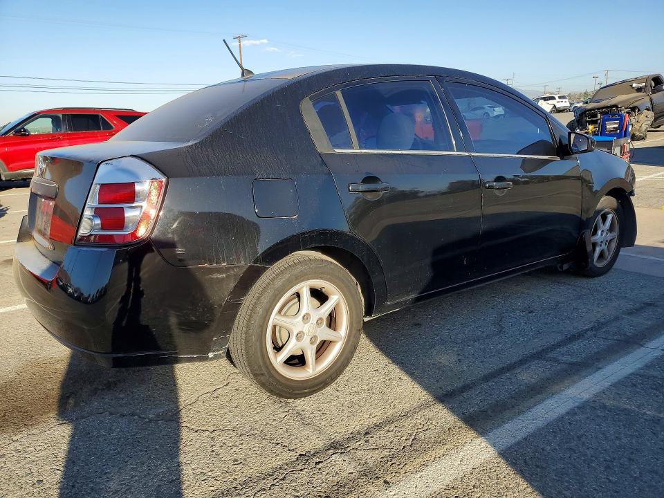 70838136 :رقم المزاد ، 3N1AB61E48L724142 vin ، 2008 Nissan Sentra مزاد بيع