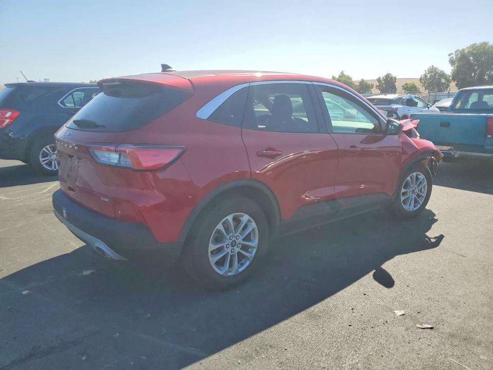 2021 Ford Escape მანქანა იყიდება აუქციონზე, vin: 1FMCU0BZ3MUB12024, აუქციონის ნომერი: 70729236