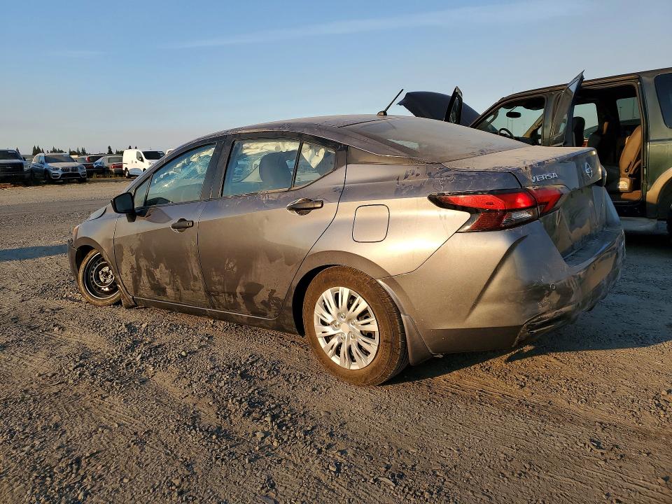68459166 :رقم المزاد ، 3N1CN8DVXLL904712 vin ، 2020 Nissan Versa مزاد بيع